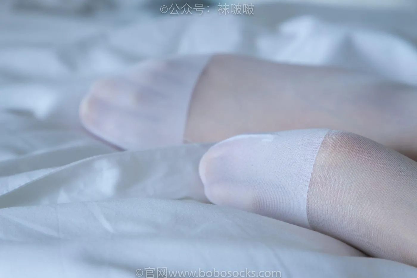 [BoBoSocks袜啵啵]NO.066 小甜豆-女仆装、高跟鞋、薄白丝 [134P]插图9